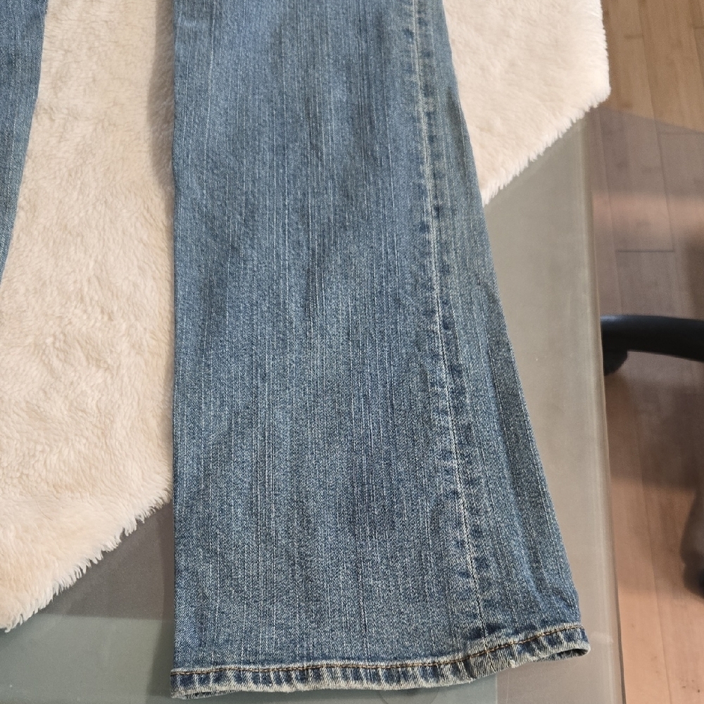 Michael Kors Light Blue Denim Jeans - Picture 4 of 12